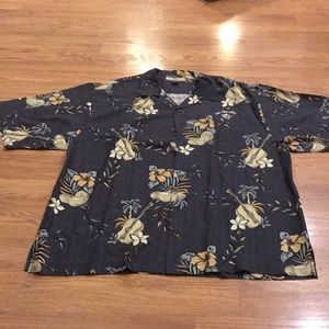 Tommy Bahamas USC Trojans Shirt size XL
